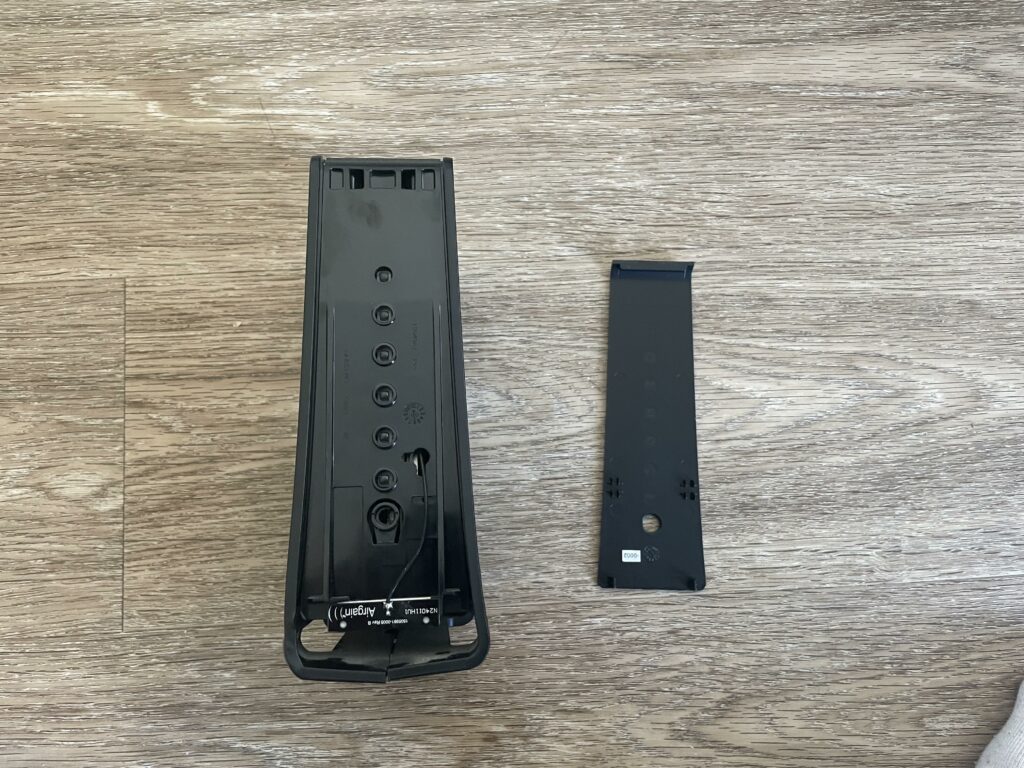 ht2000w-front-panel